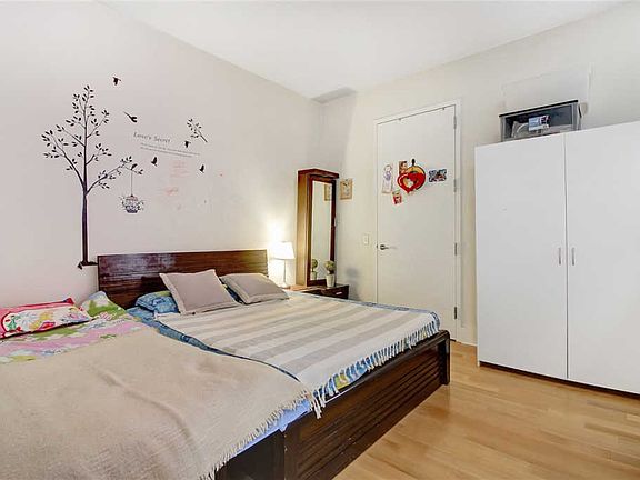 5th image of 4 Beacon Way APT 200