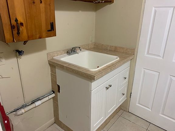 5th image of 1639 N Park Ave