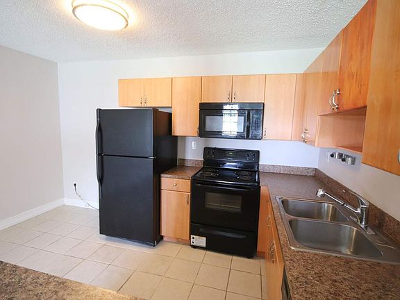 4th image of 4021 My Lady Ln APT 7