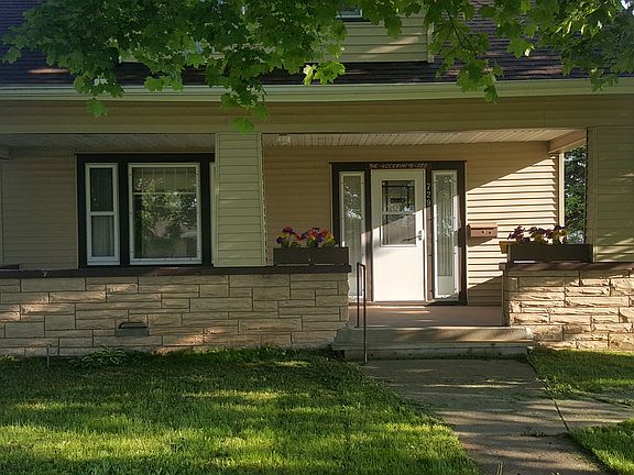 2nd image of 729 E Margaret St