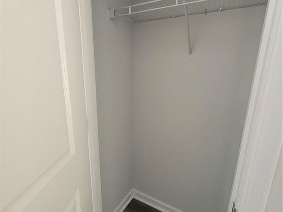 4th image of 131 Blueberry Court NE