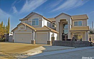 2nd image of 8788 Hawkesbury Ct