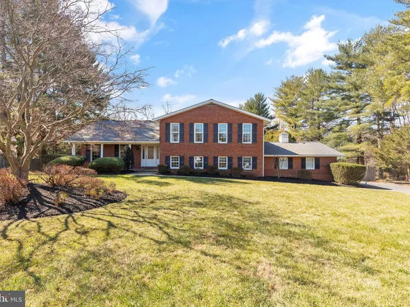 3819 Thoroughbred Ln, Owings Mills, MD 21117