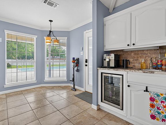 5th image of 1304 Sea Island Rd