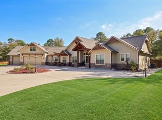 33135 Willow Bend Rd, Waller, TX 77484