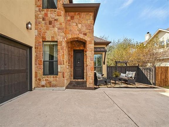 3rd image of 7105 Tanaqua Ln