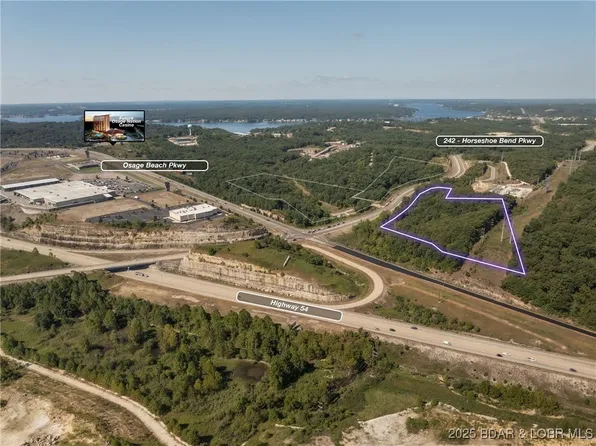 3 State Highway 242, Lake Ozark, MO 65049