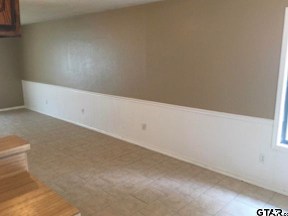 4th image of 2480 & 2482 Stoneridge Dr