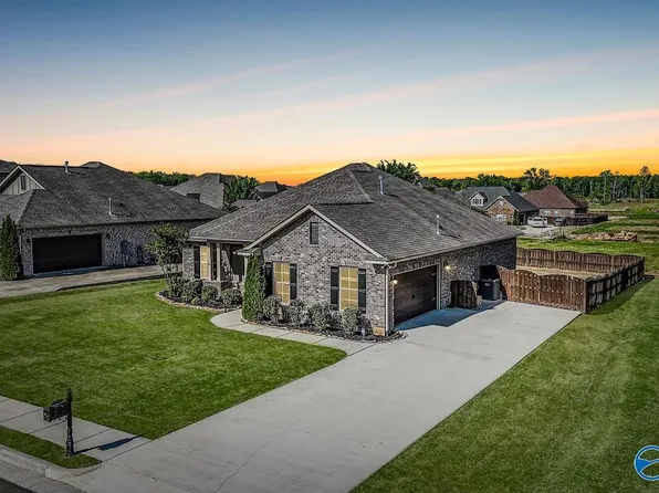 17537 Windermere Dr, Athens, AL 35611