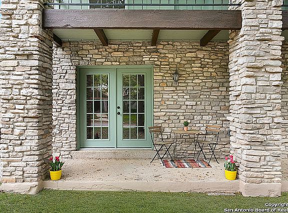 4th image of 4027 Glenrock Dr