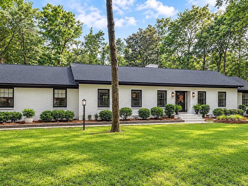 1st image of 67 Cypress Ln.
