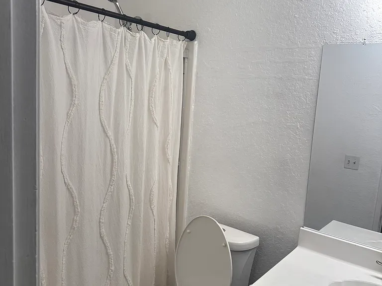 309 Elise Dr — Photo 2