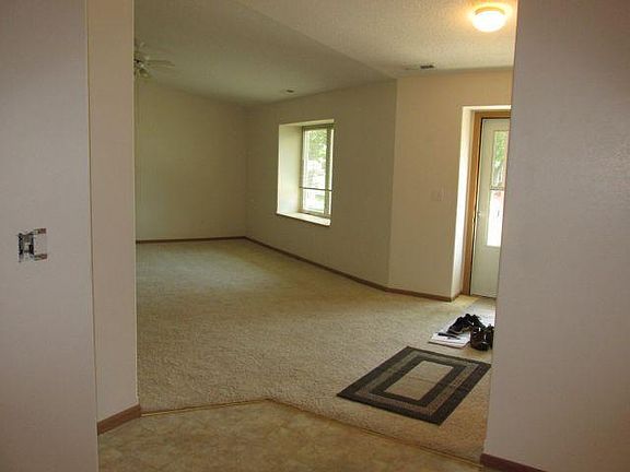 4th image of 206 S Broadway Ave #105