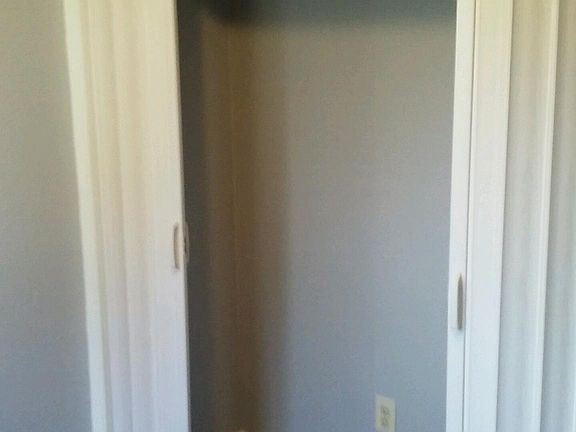 4th image of 636 Halley Ave