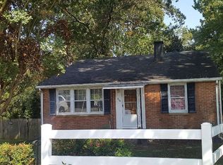 414 Winslow Rd, Oxon Hill, MD 20745