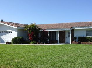 121 Bahama Blvd, Cocoa Beach, FL 32931