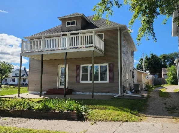604 W Boone St, Marshalltown, IA 50158