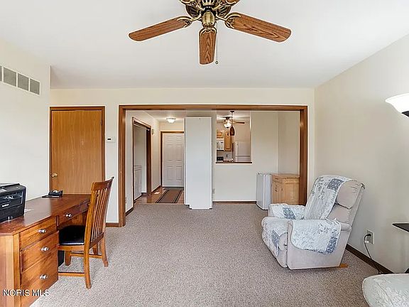 5th image of 711 Hart Ave #711
