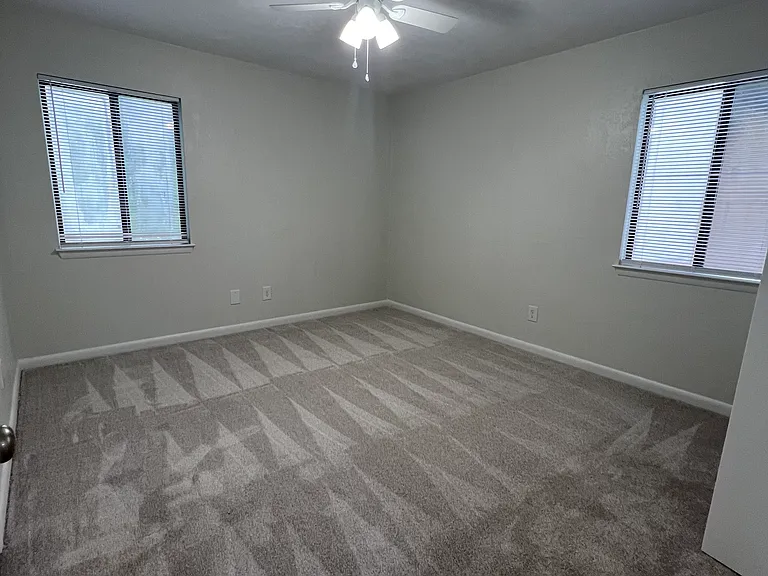 2681 N Point Ct #C — Photo 7