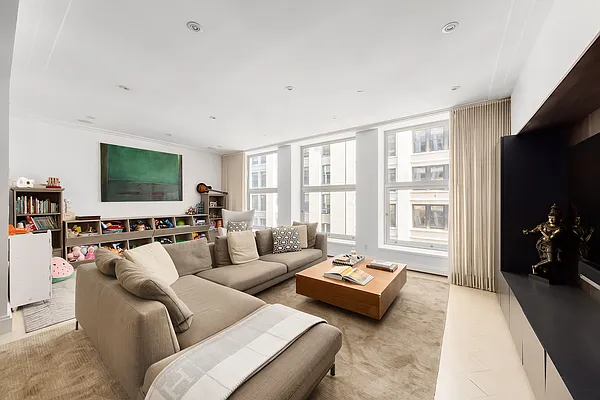 Rented by Compass | media 25