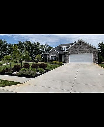 2nd image of 4617 W Clearlake Ct