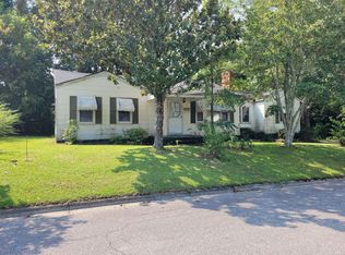 703 W Church St, Williamston, NC 27892