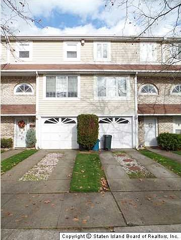 1st image of 25 Caswell Ln