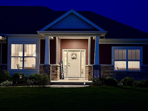 3rd image of 801 Ann Marie Dr