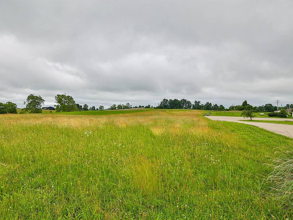 1st image of 52 Bishop Ridge Rd