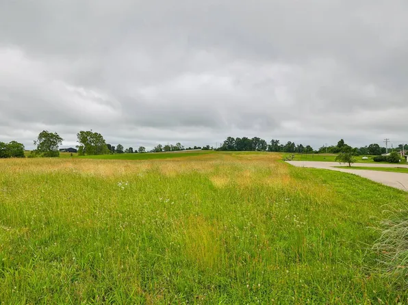 52 Bishop Ridge Rd, Falmouth, KY 41040