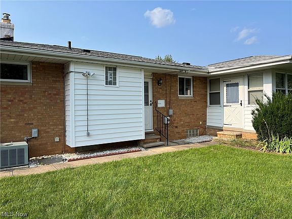 2nd image of 10277 Moore Dr