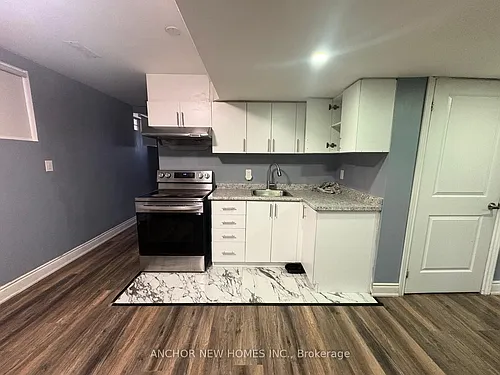 48 Yarmouth St Photo 1