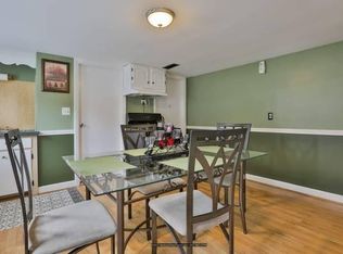 16 Beacon Pl, Melrose, MA 02176