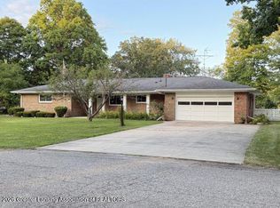 11062 Lema St, Grand Ledge, MI 48837