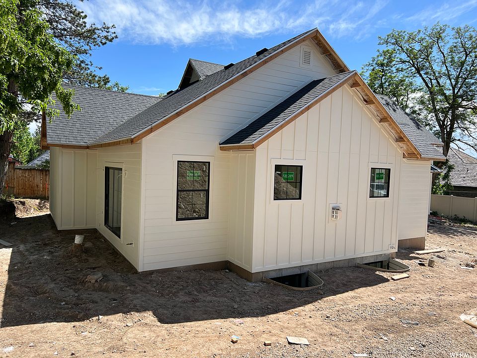 3919 Holladay Ct, Salt Lake City, UT 84117 MLS 1878989 Zillow