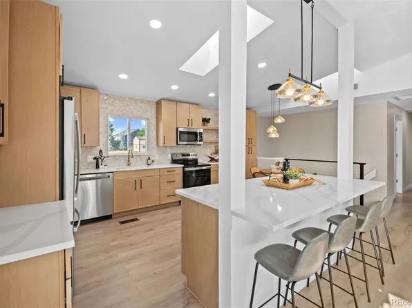 59 S DeGaulle Street, Aurora, CO 80018