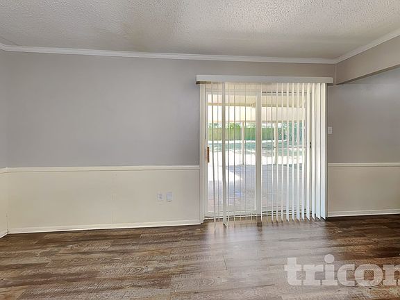 4th image of 429 W Ferndale Ln