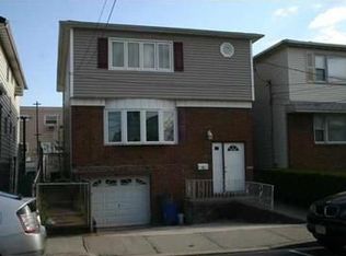 95 E 27th St, Bayonne, NJ 07002