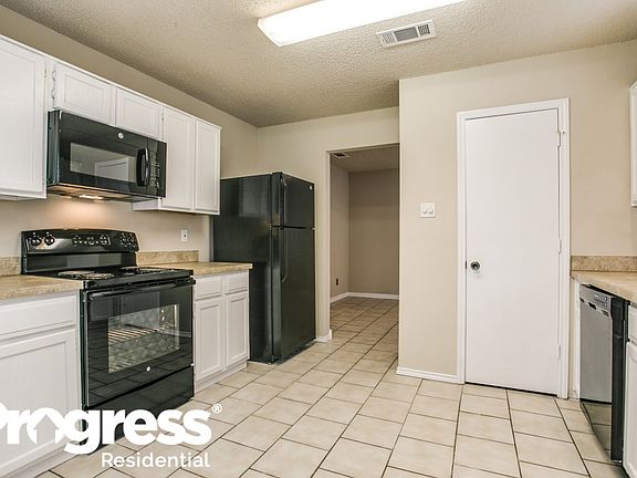 3rd image of 7909 Gingerwood Ct