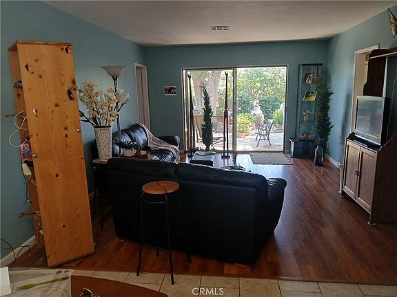 4th image of 7650 Wilbur Ave