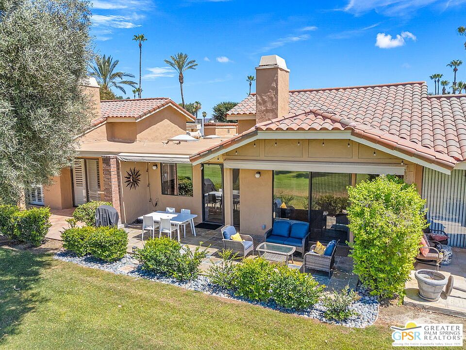 1st image of 302 Villena Way