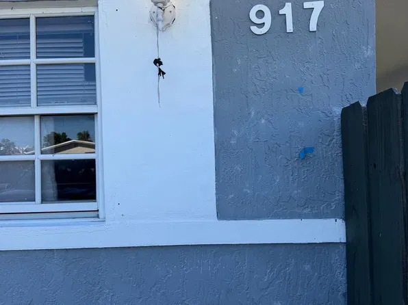 917 NW 3rd Ave, 917 NW 3rd Ave APT 4, Fort Lauderdale, FL 33311