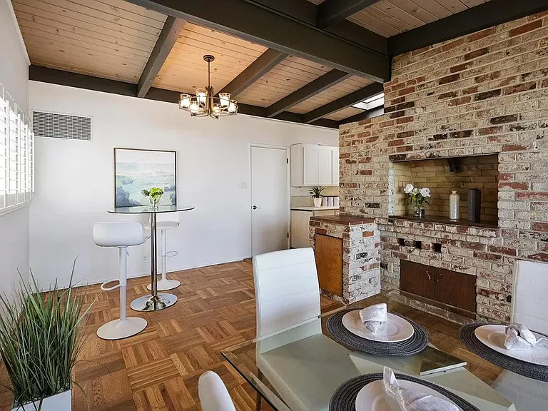 2931 Crestmoor Dr — Photo 15