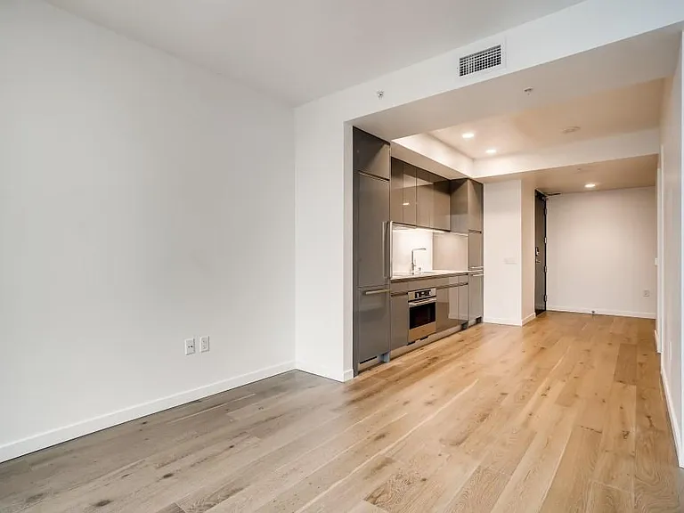 1808 Minor Ave #3107 — Photo 5