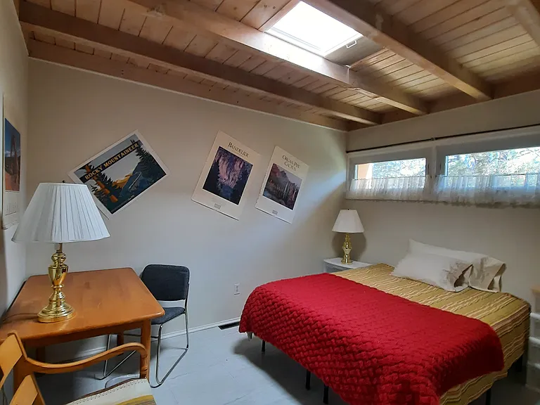 304 Alta Vista St #A — Photo 2