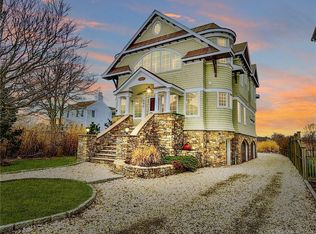 998 Fairfield Beach Rd, Fairfield, CT 06824