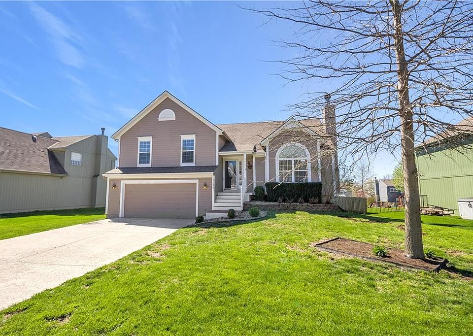 20591 W 219th Ter, Spring Hill, KS 66083 | Zillow