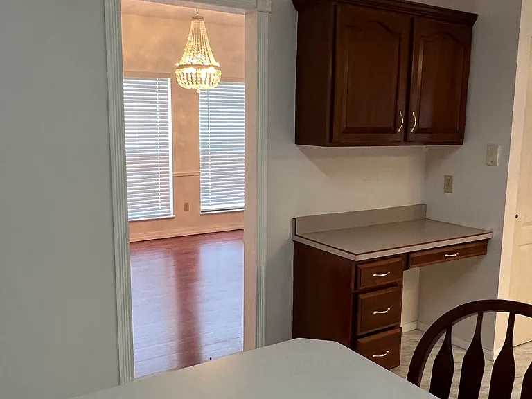 1862 Summitview Dr — Photo 12