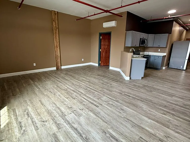 70 Webster St #201 — Photo 3