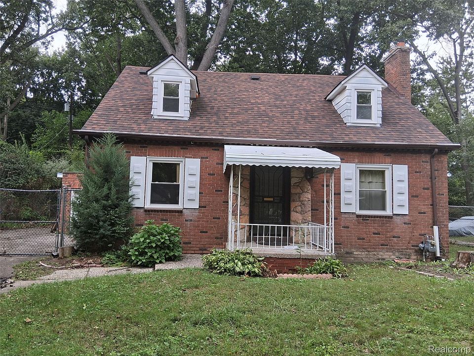 1st image of 18131 Patton St